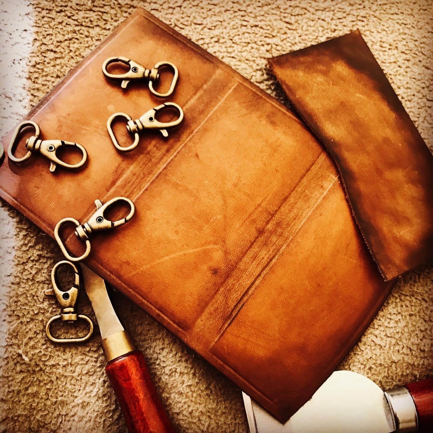New trifold key wallet in process…