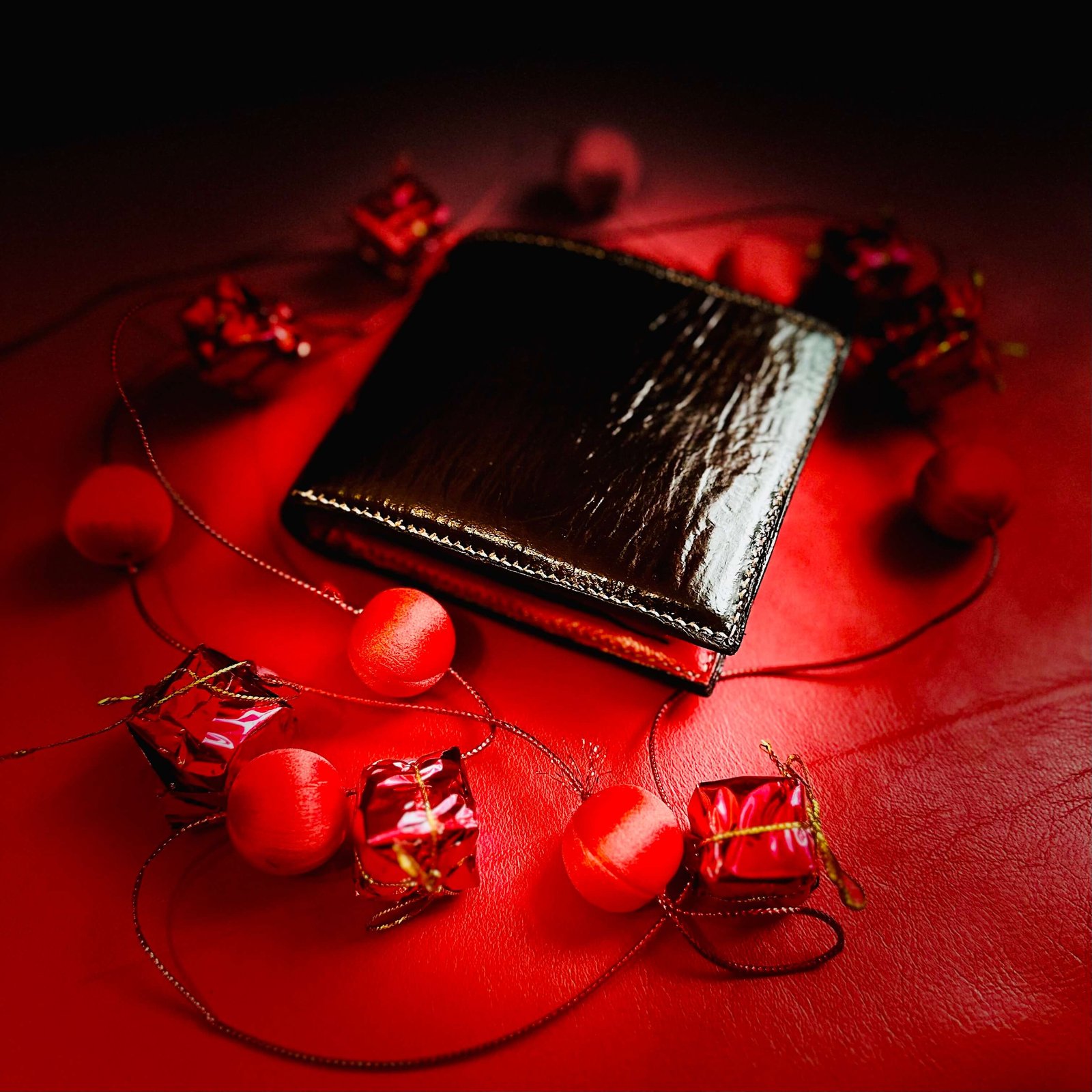 Handmade Leather Gifts That Last: Why They Make the Perfect Present